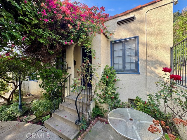 Detail Gallery Image 7 of 10 For 1714 Gillette Crescent #C,  South Pasadena,  CA 91030 - 1 Beds | 1 Baths