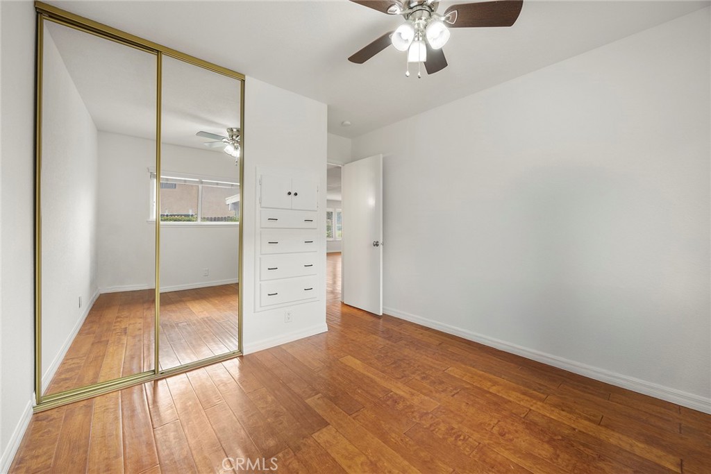 https://media.crmls.org/medias/ce9295df-da1e-49d6-9d11-215440bed550.jpg?preset=X-Large
