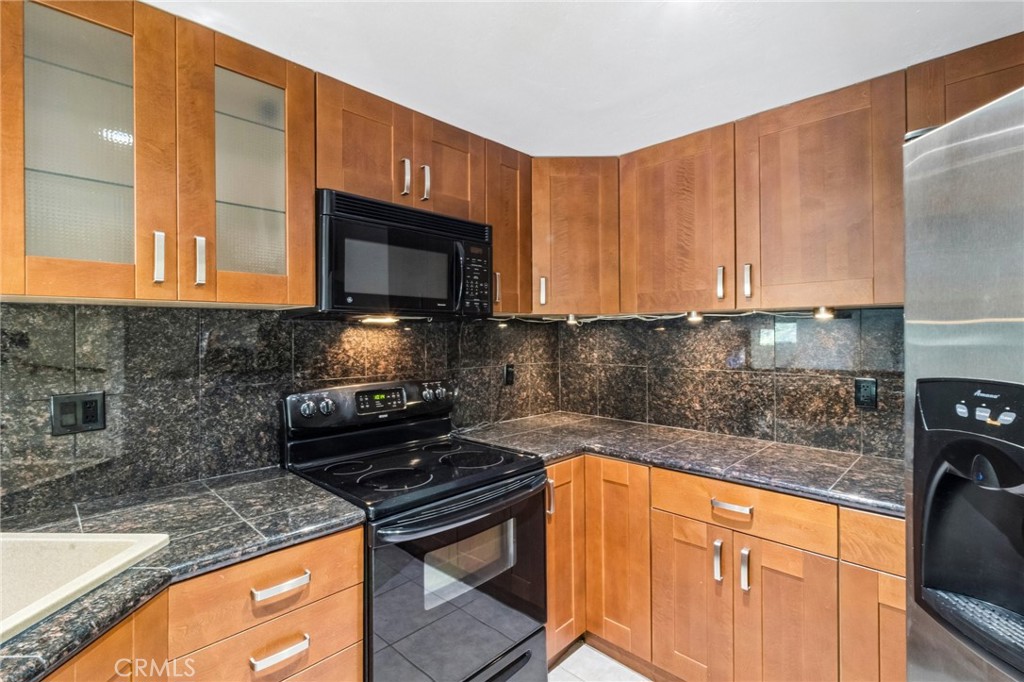 3958 60th - photo 12