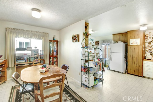 Detail Gallery Image 5 of 21 For 1526 Webster St, Redlands,  CA 92374 - 3 Beds | 2 Baths