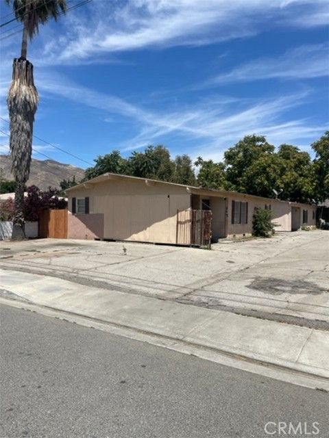 MLS# SW23165989