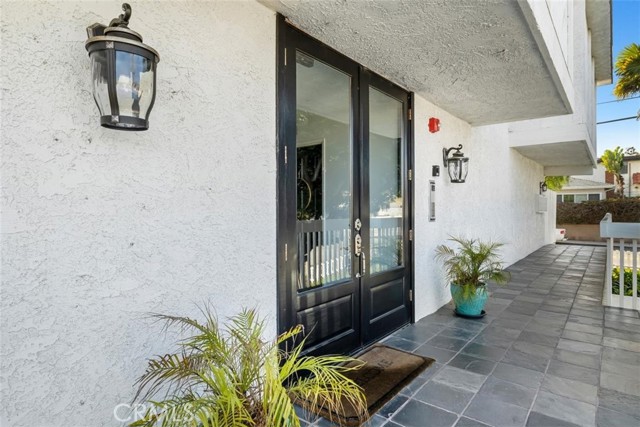 2000 Voorhees Avenue, Redondo Beach, California 90278, 3 Bedrooms Bedrooms, ,2 BathroomsBathrooms,Residential,Sold,Voorhees,SB23026527
