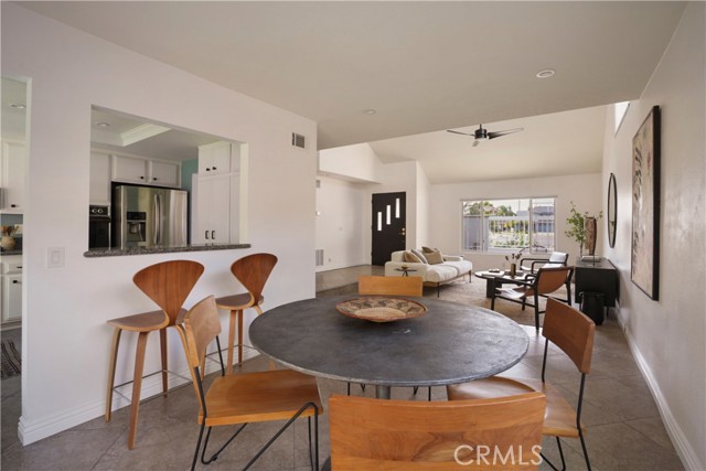 Detail Gallery Image 11 of 30 For 21632 Treeline Ln, Lake Forest,  CA 92630 - 3 Beds | 2/1 Baths