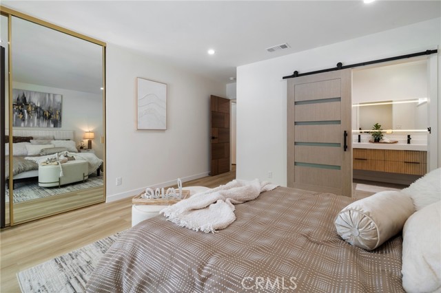 10217 Lemona Avenue, Mission Hills (San Fernando) CA: https://media.crmls.org/medias/ce95cb1d-fe23-4134-894d-a5cf19a574c5.jpg