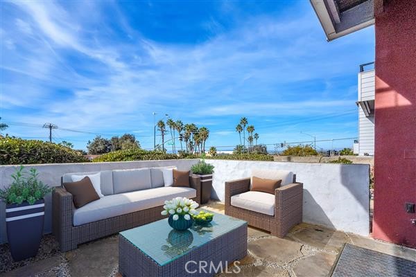 412 Calle Miramar, Redondo Beach, California 90277, 3 Bedrooms Bedrooms, ,1 BathroomBathrooms,Residential,For Sale,Calle Miramar,PV25014701