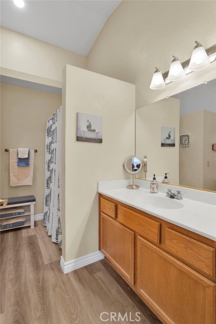 Detail Gallery Image 28 of 38 For 13032 Rainwood Ct, Victorville,  CA 92395 - 2 Beds | 2 Baths