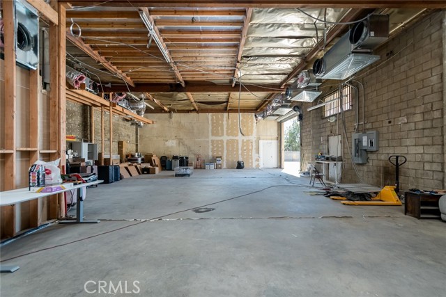 Image 11 of 13 For 11245 Vinedale Street