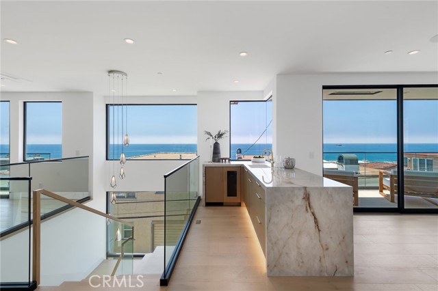 Image 5 of 70 For 316 32nd Street