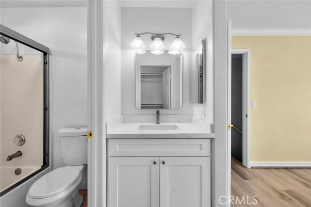 Detail Gallery Image 10 of 16 For 3831 1/4 Bresee, Baldwin Park,  CA 91706 - 4 Beds | 3/1 Baths