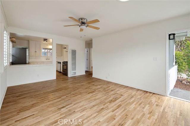 Detail Gallery Image 6 of 41 For 2313 Curtis, Redondo Beach,  CA 90278 - 3 Beds | 2 Baths