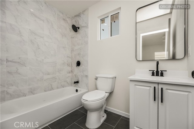 Detail Gallery Image 23 of 26 For 1410 W Stockwell, Compton,  CA 90222 - 5 Beds | 3 Baths