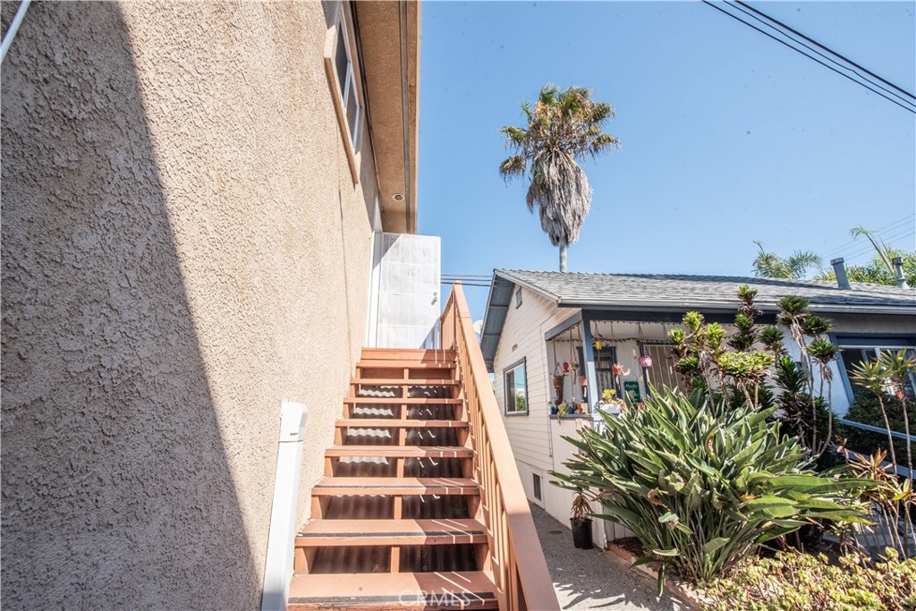 110 Freeman Street - photo 18
