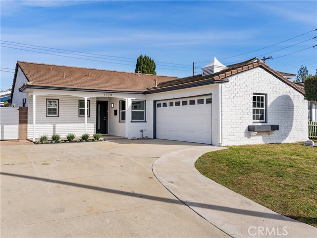 Detail Gallery Image 1 of 1 For 1329 E 214th St, Carson,  CA 90745 - 3 Beds | 2/1 Baths
