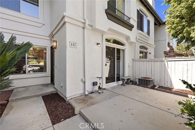 Detail Gallery Image 2 of 18 For 117 Pomelo, Rancho Santa Margarita,  CA 92688 - 3 Beds | 2/1 Baths