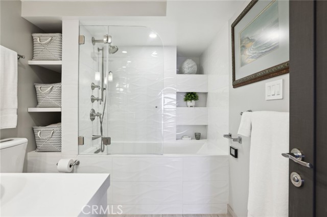 Detail Gallery Image 38 of 65 For 4265 Marina City Dr #901,  Marina Del Rey,  CA 90292 - 3 Beds | 2 Baths