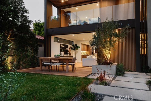 437 Howland Canal Venice, California Silicon Bay presents its newest project for the most discerning design, health and entertaining oriented buyers.
This warm modern rests on a sunny south facing lot on a very quiet, central location of the Venice Canals out of sight of the Dell bridge. Included in this 4 bedroom with en suite baths is a health center with cedar paneled walls, digitally controlled sauna, steam room, beverage center bar with adjacent exterior 5 seater stainless steel Diamond Spa. Full media room with tiered seating, and 3 outdoor entertaining patios and decks that your 4 stop elevator will take you to. Finishes include-Aluminum doors and windows-French White Oak Wood Flooring-Walnut Linea Paneled Cabinetry, Doors and Wall Paneling-Kitchen Island and Backsplash in Perla Venata Leatherize Nuage Quartzite, Master Bath Integrated Sink, Counters and Walls in Leatherized Nuage Quartzite, Indiana Buff Limestone Steam Room, Guest Baths wall stone, marble and porcelain-Electric Mirror Brand in Master Bath, Paris Backlit Powder Mirror, Backlit Mirrors-Stainless Steel Plumbing Fixtures by Graff, Hansgrohe, Axor, Victoria + Albert Eldon Master Tub, Franke -Kitchen Appliances are Miele Refrigerator and Freezer, Miele 48" Range, Miele 30” inch oven, 30 inch Miele Speed Oven with Microwave, 2 Miele Dishwashers, 2 Miele Full Height 30 inch Wine column Fridges-Spa Uline Beverage Center-Technology-Crestron Lighting System. If you’re looking to own the most incredible home ever offered on the canals, this is it.