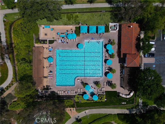 20 Wayfaire, Rancho Santa Margarita CA: https://media.crmls.org/medias/ce9ca514-8998-4451-94b7-defcb52c3eac.jpg