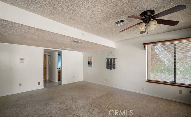 2808 Judith Street, Bakersfield CA: https://media.crmls.org/medias/ce9d2414-e213-44bf-99e4-a2212348e8f3.jpg
