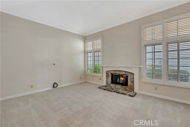 Detail Gallery Image 19 of 52 For 19371 Woodlands Dr, Huntington Beach,  CA 92648 - 3 Beds | 2/1 Baths