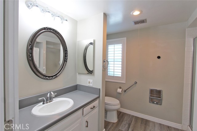 Detail Gallery Image 14 of 21 For 390 Avenida Castilla #B,  Laguna Woods,  CA 92637 - 2 Beds | 2 Baths