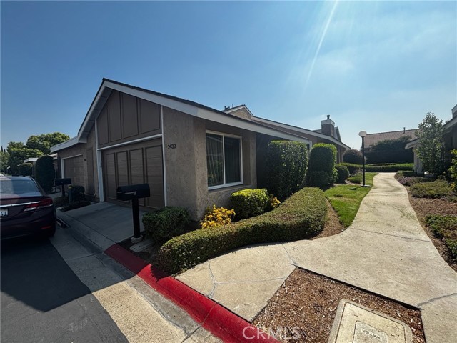 Detail Gallery Image 1 of 10 For 2430 Chinook Dr, Placentia,  CA 92870 - 2 Beds | 2 Baths