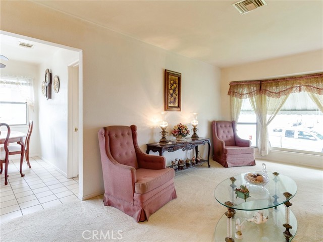 Detail Gallery Image 7 of 39 For 4856 Lomina Ave, Lakewood,  CA 90713 - 3 Beds | 1 Baths