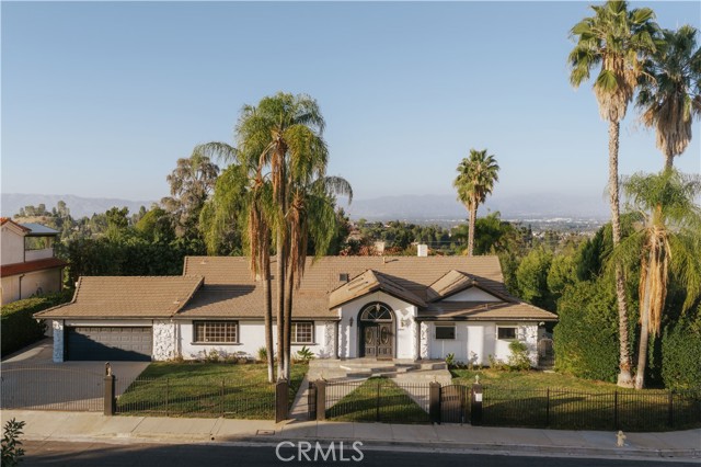 18841 Pasadero DR