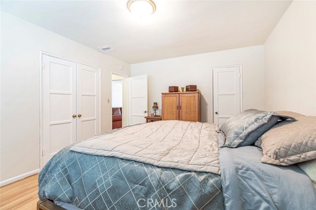 Detail Gallery Image 23 of 45 For 14719 Wyandotte St, Van Nuys,  CA 91405 - 2 Beds | 1/1 Baths