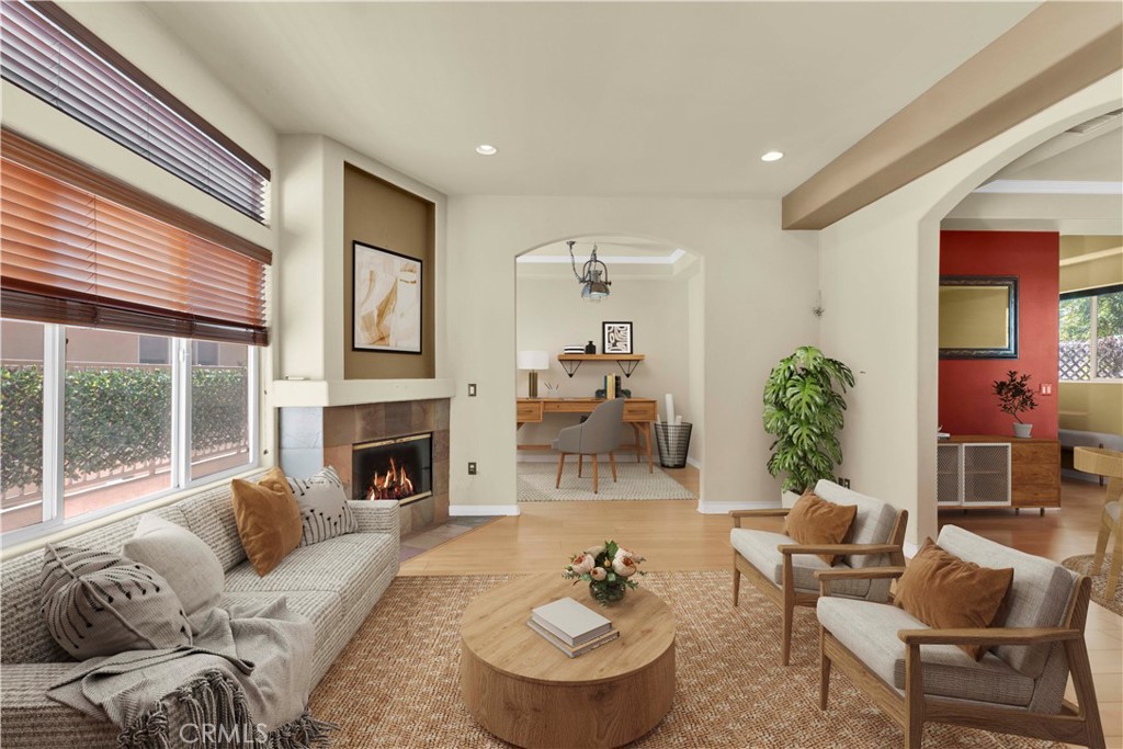 5242 Vesper Avenue #7