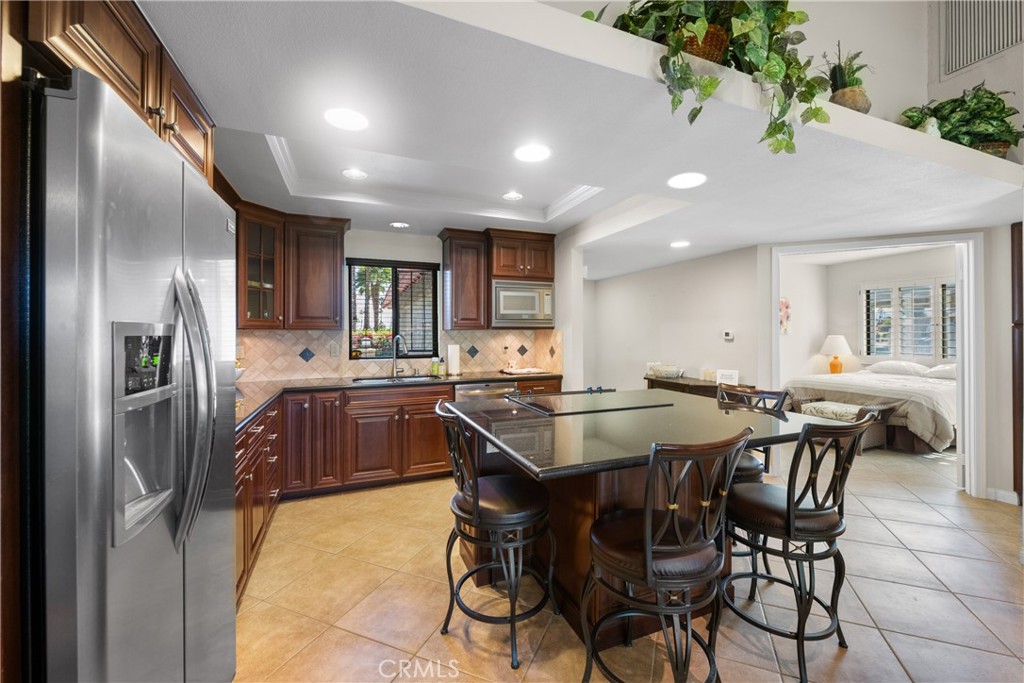 MLS #OC25260495 image #14