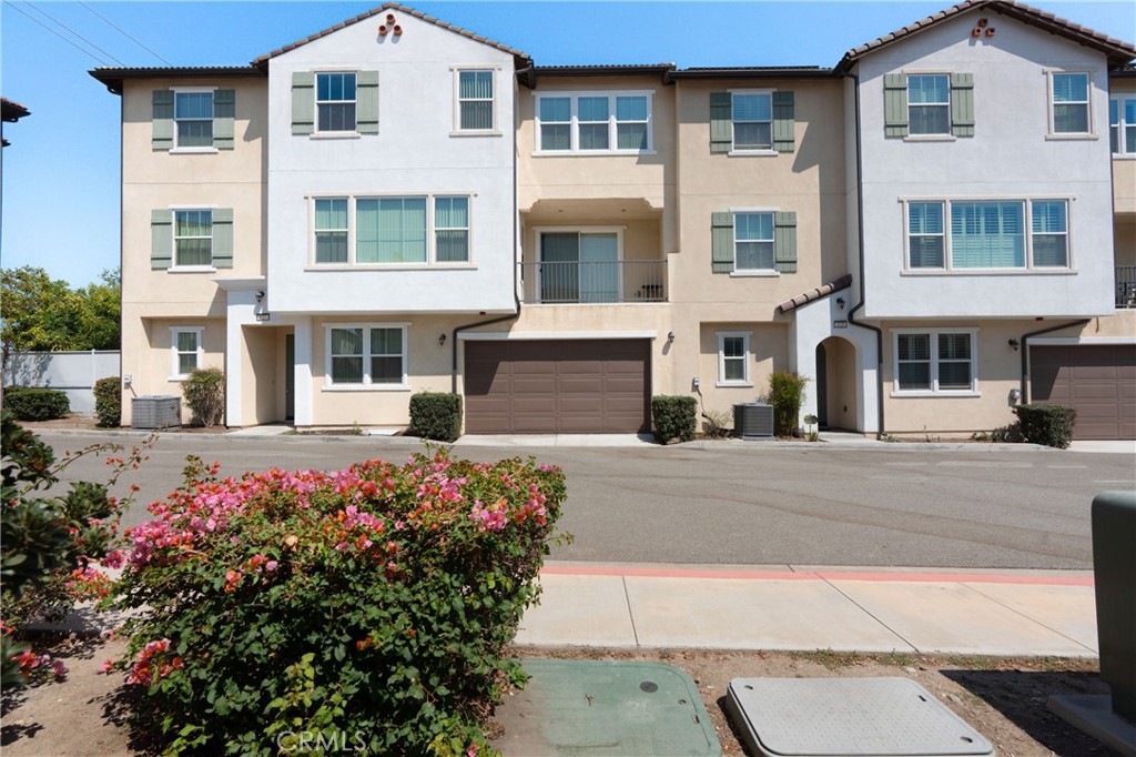 227 Promenade Street