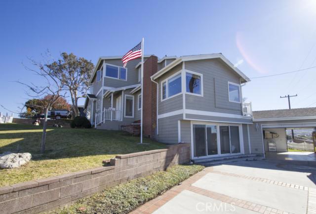 304 Avenue E, Redondo Beach, California 90277, 6 Bedrooms Bedrooms, ,4 BathroomsBathrooms,Residential,Sold,Avenue E,SB13009871