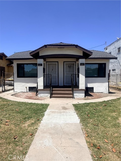 1607 W 69th