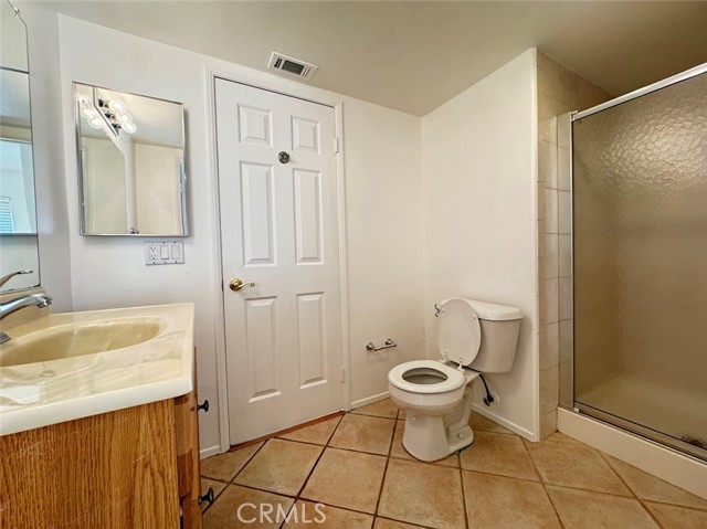 Detail Gallery Image 7 of 26 For 28621 Bridge Water, Menifee,  CA 92584 - 3 Beds | 2/1 Baths