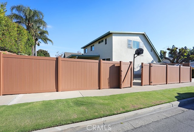 Detail Gallery Image 39 of 59 For 14781 Bridgeport, Tustin,  CA 92780 - 3 Beds | 2/1 Baths