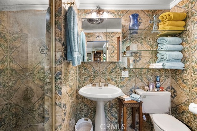 Detail Gallery Image 14 of 34 For 486 Holly St, Laguna Beach,  CA 92651 - 4 Beds | 4 Baths