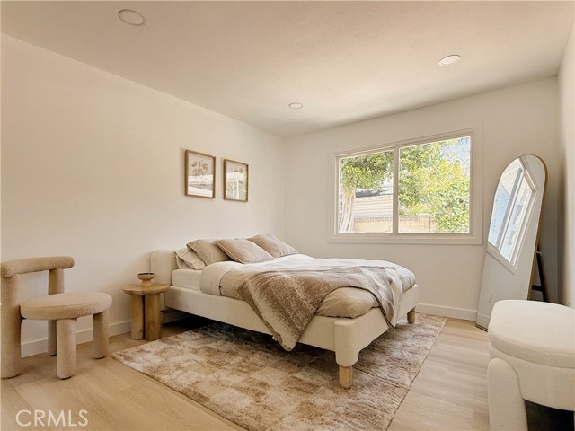 Image 30 of 50 For 2912 Hempstead Road