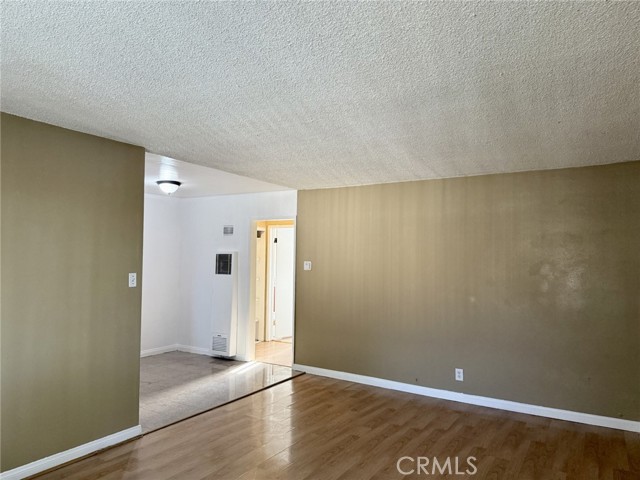 4830 Canoga Street, Montclair CA: https://media.crmls.org/medias/cea35519-a258-4cfd-a5ab-b0c84d899faa.jpg