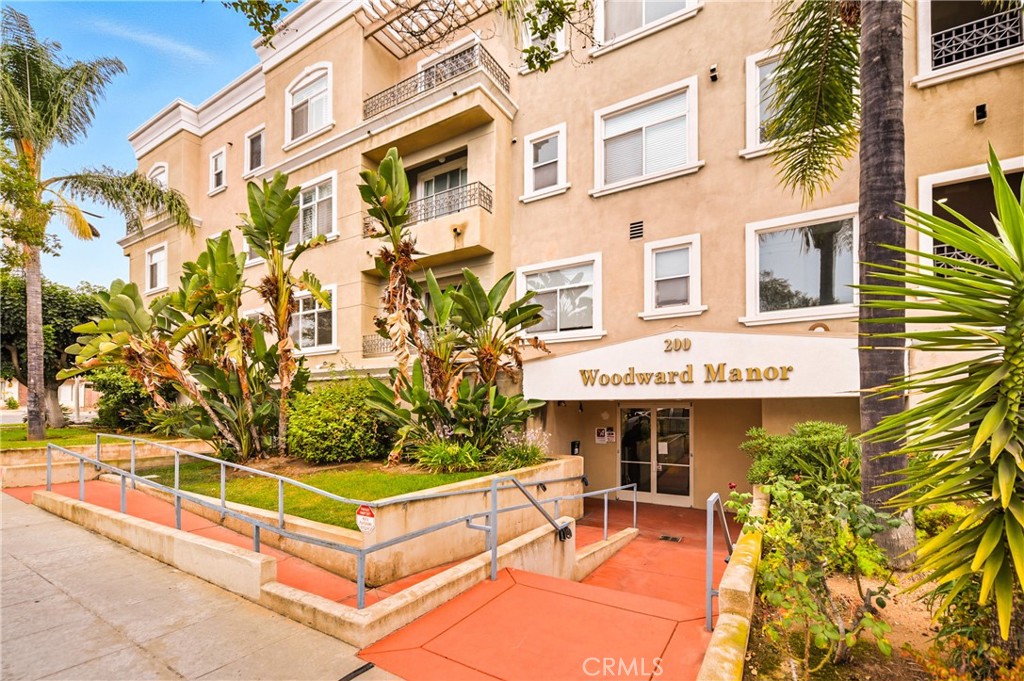 N 5 TH Street #101