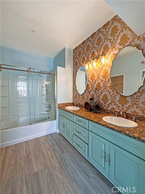 76 Anacapa Court, Lake Forest CA: https://media.crmls.org/medias/cea4c193-3da0-444f-be7e-e8198a71e040.jpg