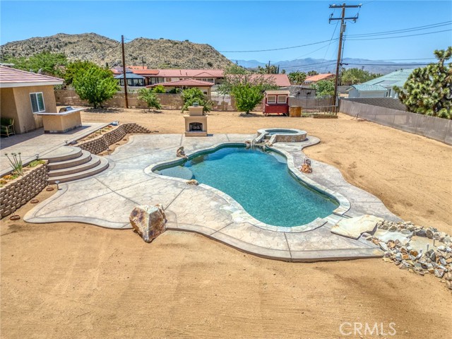 Detail Gallery Image 49 of 74 For 58598 Santa Maria Dr, Yucca Valley,  CA 92284 - 4 Beds | 3 Baths