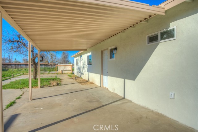 Detail Gallery Image 14 of 39 For 2701 Houchin, Bakersfield,  CA 93304 - 4 Beds | 2 Baths