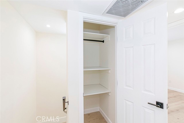 Detail Gallery Image 19 of 25 For 15849 Malden St, North Hills,  CA 91343 - 2 Beds | 1/1 Baths