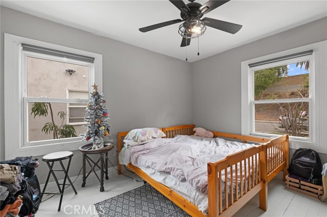 1040 E 67th Street, Long Beach CA: https://media.crmls.org/medias/cea70c86-2135-430f-8ac3-9ccc10ca0433.jpg
