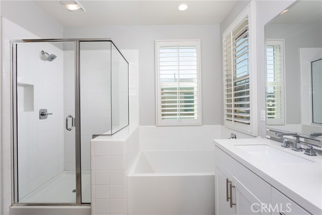 2 Fosco Street, Rancho Mission Viejo CA: https://media.crmls.org/medias/cea75f48-d409-4acf-ac81-7d396d4853c4.jpg