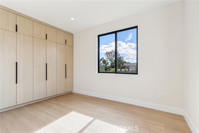 Detail Gallery Image 45 of 72 For 8006 Lloyd Ave, North Hollywood,  CA 91605 - 7 Beds | 6 Baths