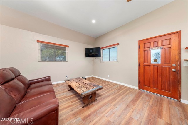 Detail Gallery Image 11 of 69 For 45408 160th, Lancaster,  CA 93536 - 1 Beds | 1 Baths