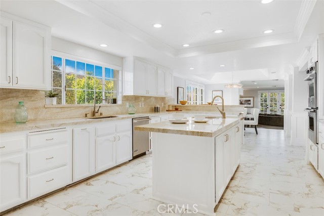 6005 Ocean Terrace Drive, Rancho Palos Verdes, California 90275, 5 Bedrooms Bedrooms, ,5 BathroomsBathrooms,Residential,Sold,Ocean Terrace,PV21246657