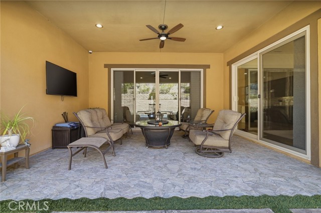 Detail Gallery Image 38 of 46 For 4977 Hydepark, Agoura Hills,  CA 91301 - 4 Beds | 2/1 Baths