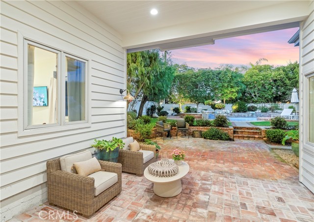 Detail Gallery Image 38 of 51 For 520 Kings, Newport Beach,  CA 92663 - 4 Beds | 4 Baths